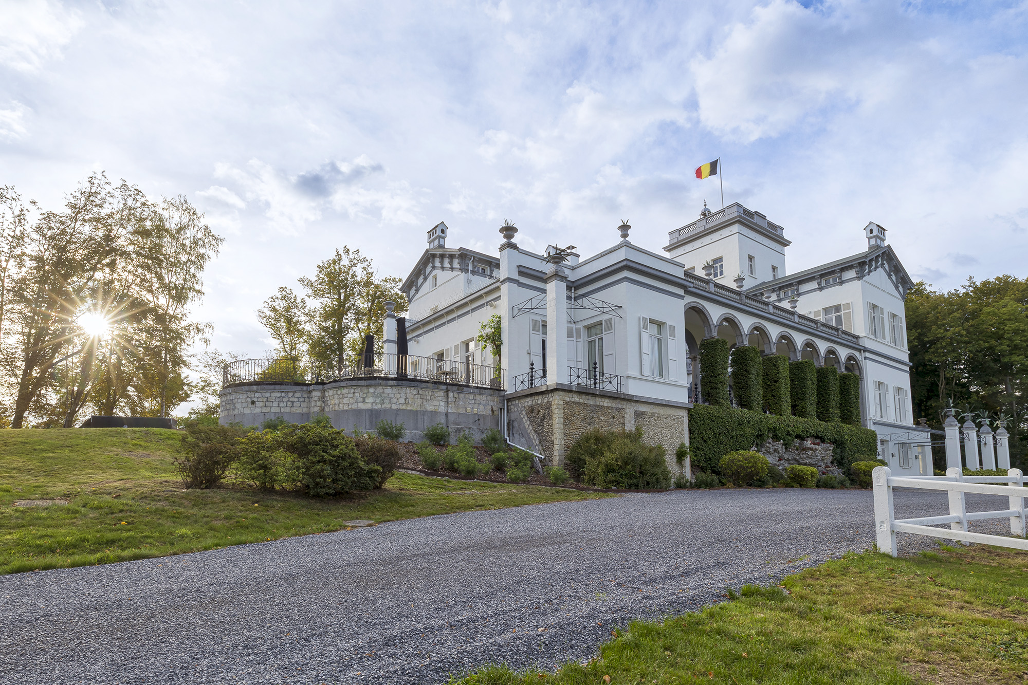 Château de Drogenbos side View