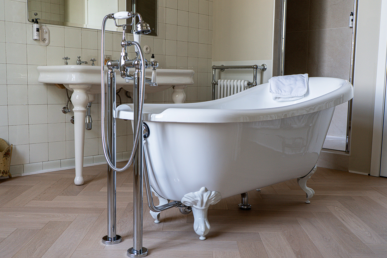 Château de Drogenbos Room Brussels Italian style Bathroom