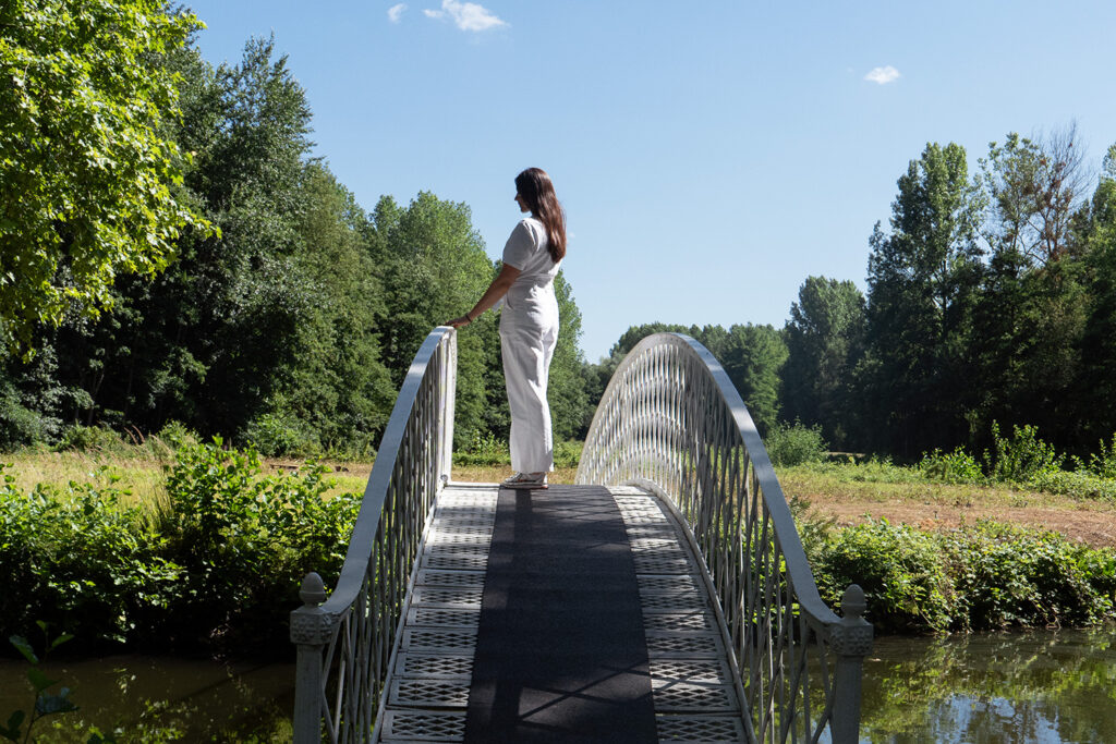 Château de Drogenbos Domaine lac pont jeune femme